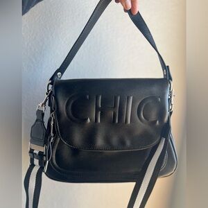 Chic Black Shoulder Bag with Striped Strap SADDLE BAG WITH MAGNETIC CLOSURE
